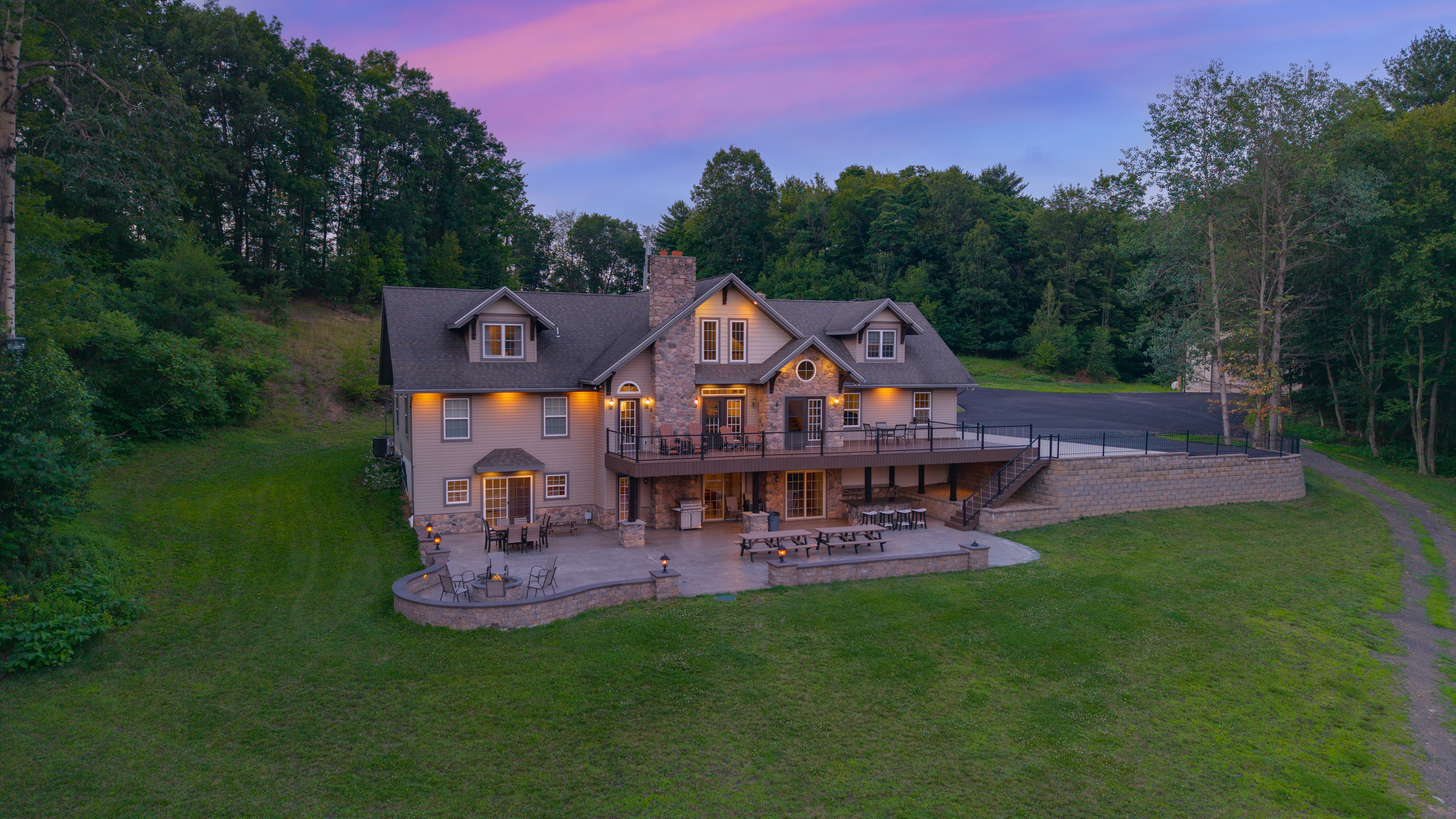 Large Groups callout